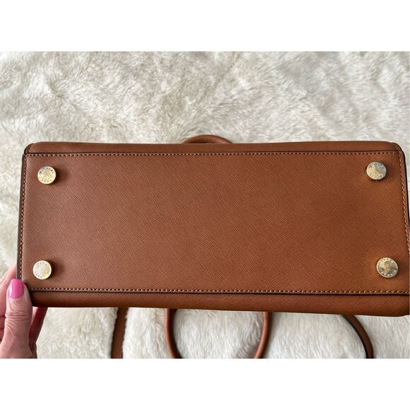 Michael Kors Large Saffiano Leather Selma Satchel Handbag Luggage Brown - Picture 15 of 16